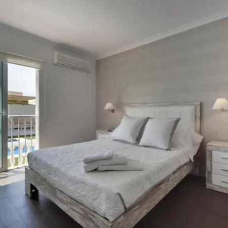 Villa Luxurious In Sant Josep *